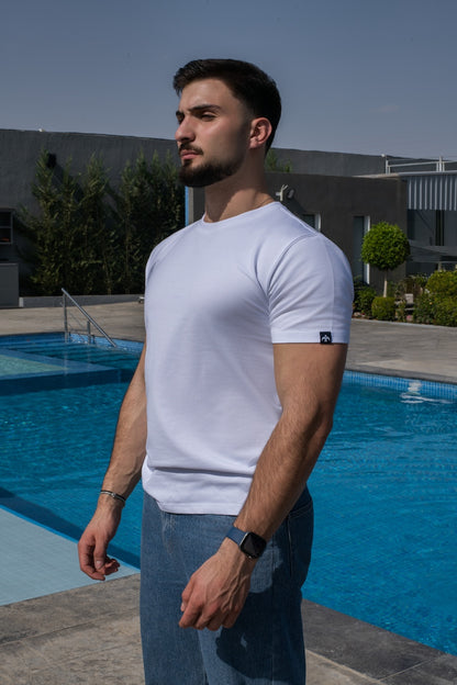 Slim fit basic T-shirt