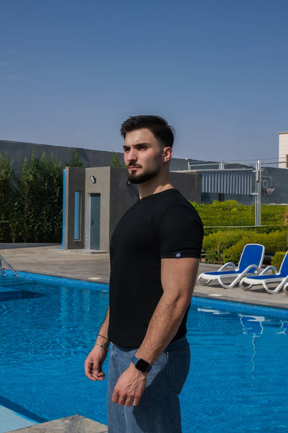 Slim fit basic T-shirt